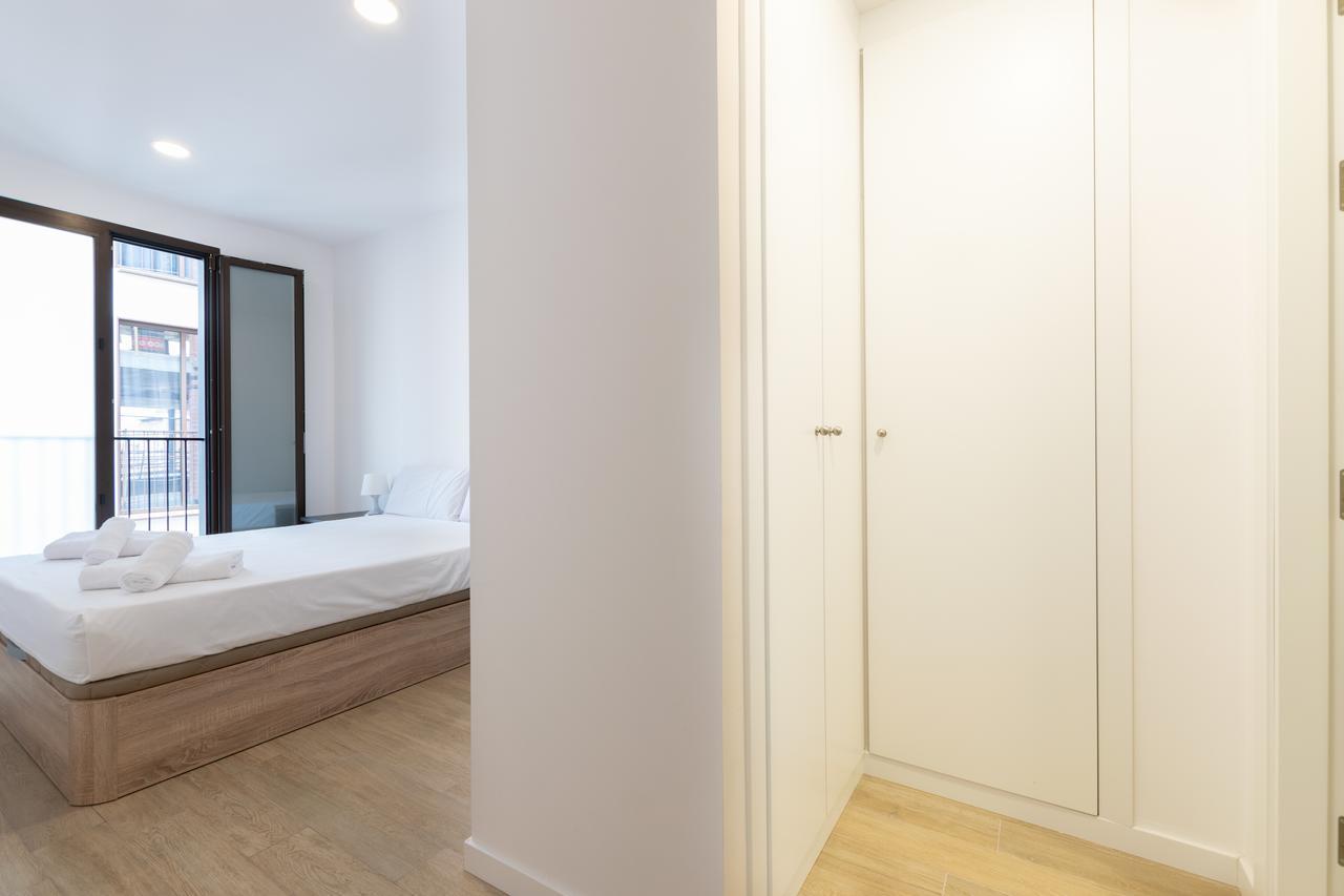 Apartments Madrina Valencia Exterior foto