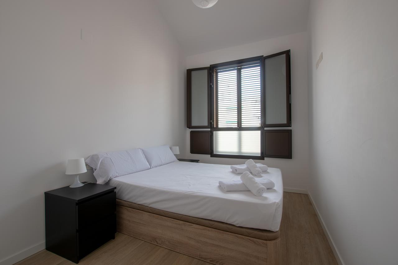 Apartments Madrina Valencia Exterior foto